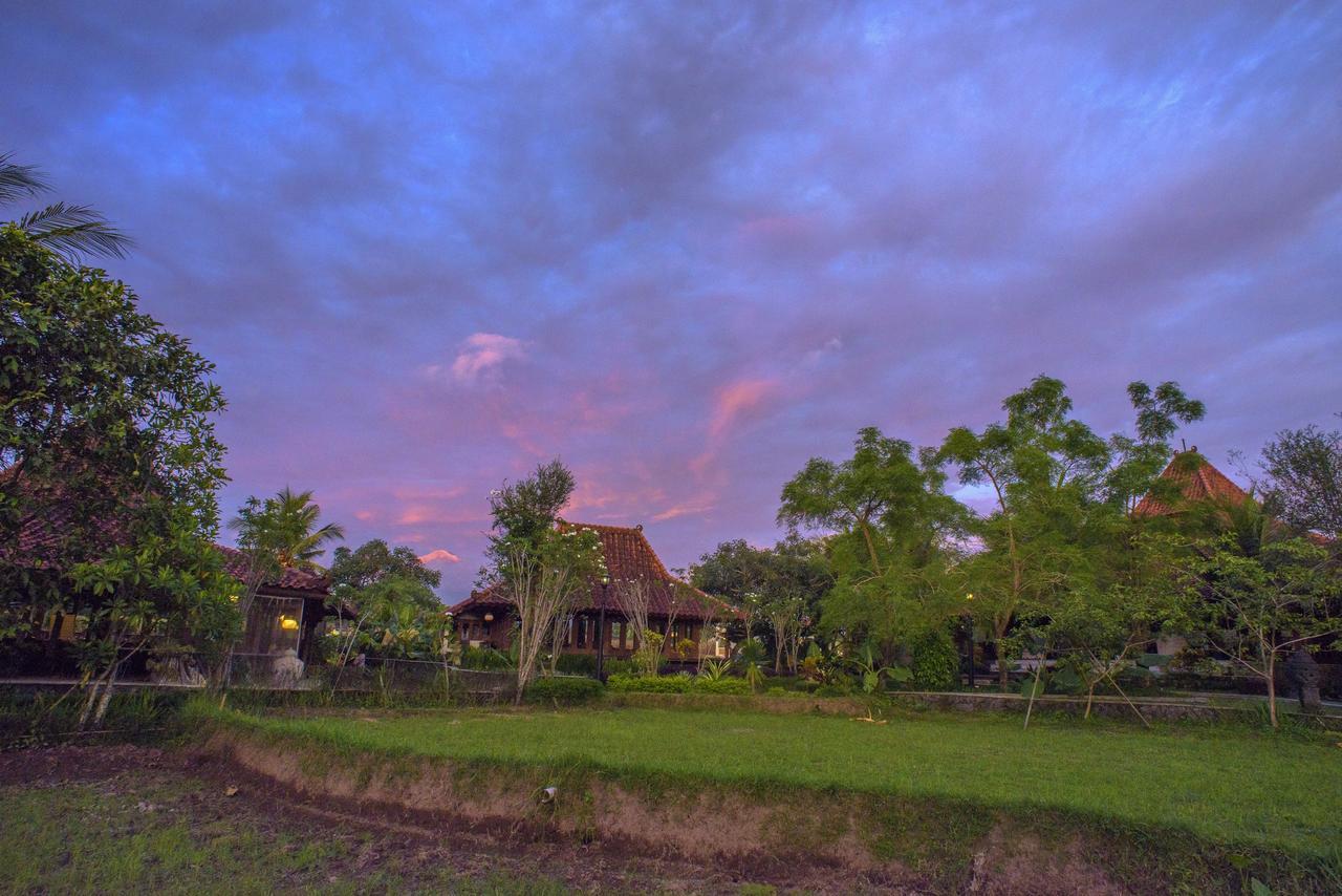 Java Village Resort By Homee Yogyakarta Sleman  Eksteriør billede